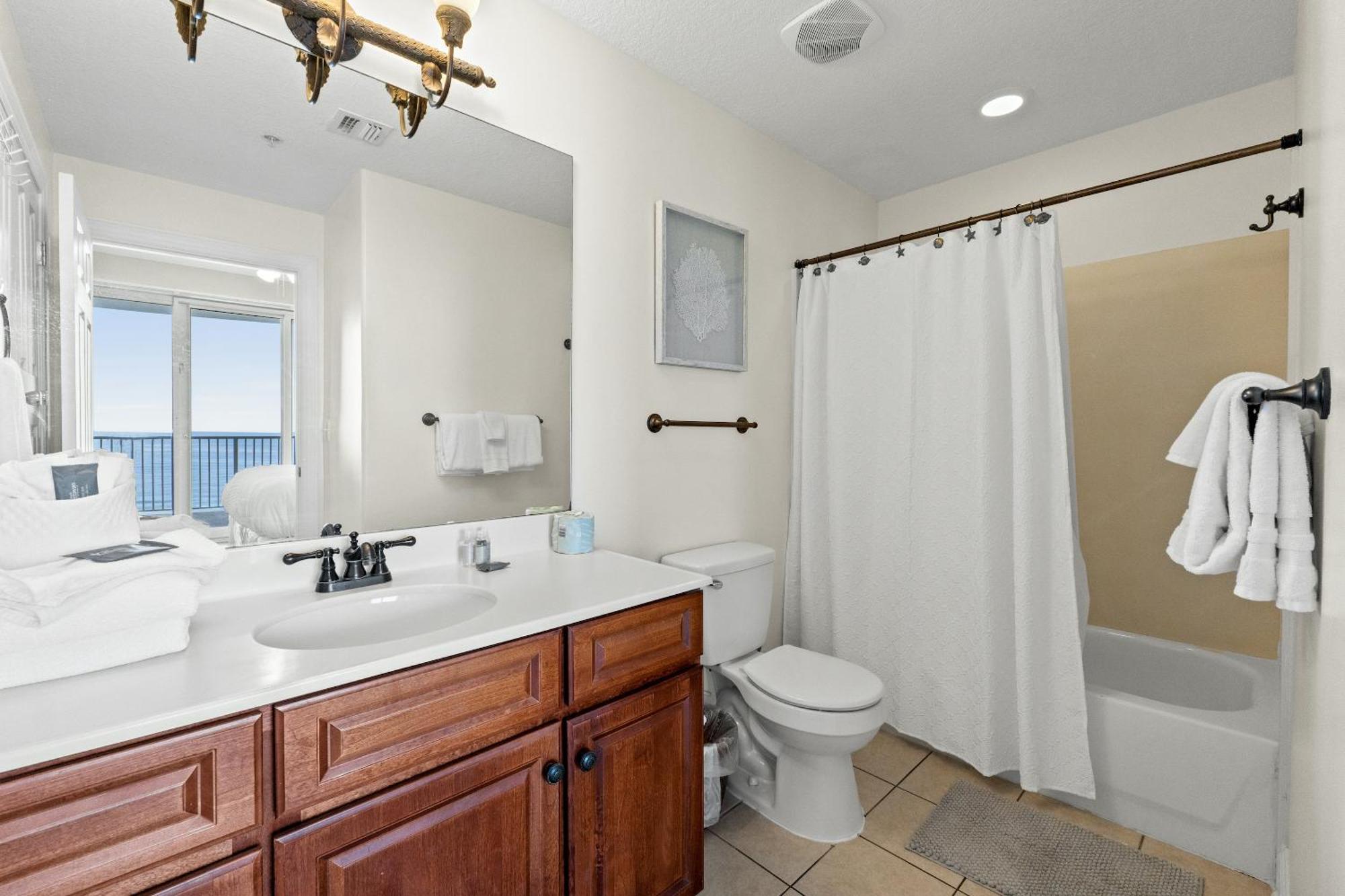 Emerald Isle By Panhandle Getaways Panama City Beach Room photo