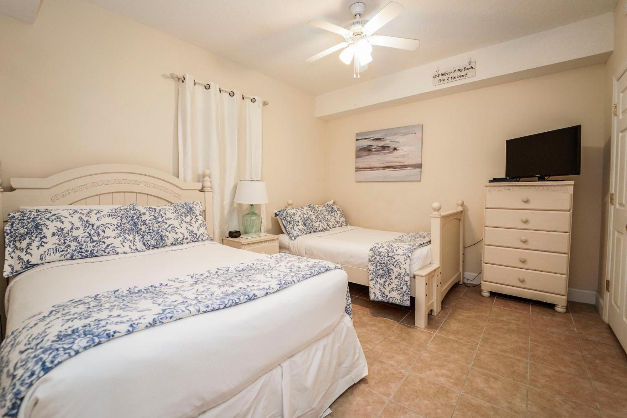 Emerald Isle By Panhandle Getaways Panama City Beach Room photo